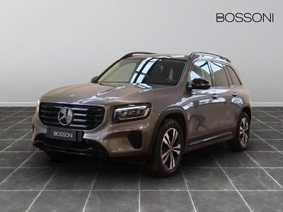 Käytetty Mercedes GLB200 Advanced Plus 150 HP (110 kW) 2024 Harmaa Katumaasturi