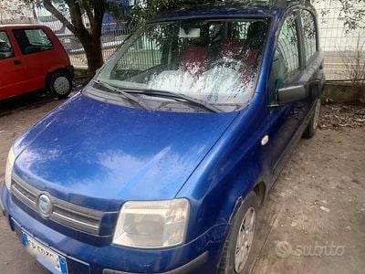 Usata Fiat Panda Emotion 69 CV (50 kW) 2011 Bianco Utilitaria