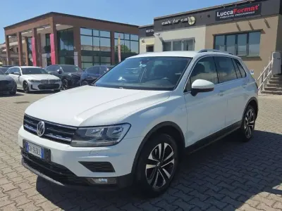 Usata VW Tiguan 150 CV (110 kW) 2020 Bianco SUV