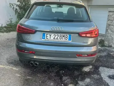 Usata Audi Q3 150 CV (110 kW) 2015 Grigio SUV