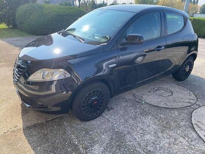 Usata Lancia Ypsilon 69 CV (50 kW) 2015 Utilitaria