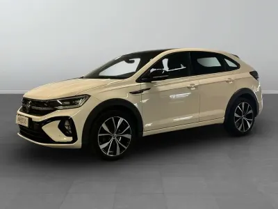 Usata VW Taigo R-line 110 CV (80 kW) 2023 0q bianco puro SUV