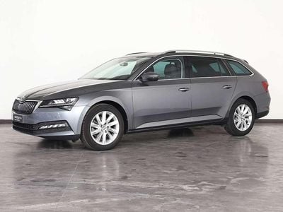 Usata Skoda Superb Executive 150 CV (110 kW) 2022 Grigio graphite Station wagon