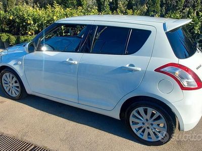 Usata Suzuki Swift 94 CV (69 kW) 2013 Bianco Utilitaria