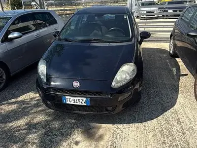 Usata Fiat Punto 95 CV (69 kW) 2017 Nero Utilitaria