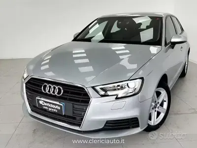 Usata Audi A3 Business 150 CV (110 kW) 2019 Grigio Berlina