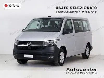 Usata VW Caravelle 150 CV (110 kW) 2023 Argento Furgone