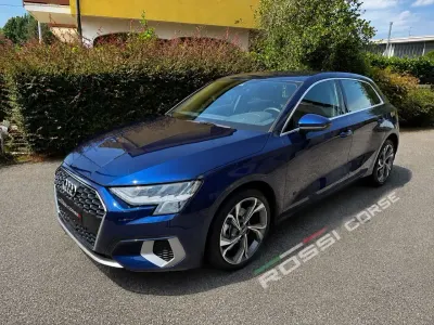Usata Audi A3 S-Line 150 CV (110 kW) 2022 Blu/azzurro Berlina