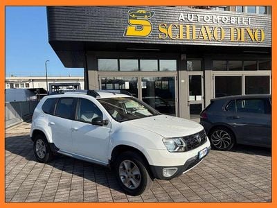 Usata Dacia Duster Black Shadow 109 CV (80 kW) 2017 Bianco SUV