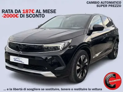 Usata Opel Grandland X Business Elegance 131 CV (96 kW) 2022 Nero SUV