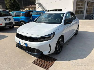 Usata Opel Corsa 100 CV (73 kW) 2025 Bianco Utilitaria