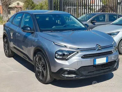 Usata Citroën C4 131 CV (96 kW) 2023 Grigio SUV