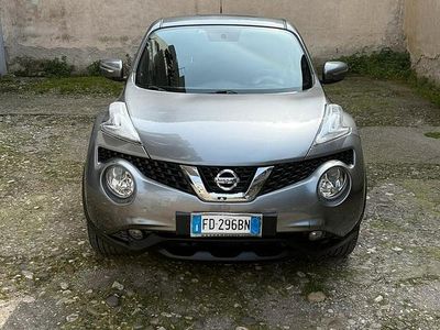 Usata Nissan Juke Tekna 110 CV (80 kW) 2016 Grigio SUV