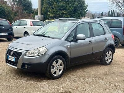 Usata Fiat Sedici 120 CV (88 kW) 2007 Argento SUV