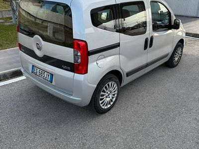 Usata Fiat Qubo Trekking 77 CV (56 kW) 2014 Grigio Monovolume