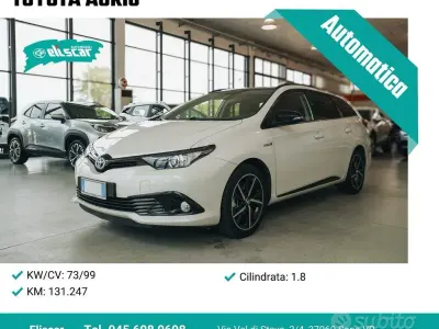 Usata Toyota Auris Touring Sports 99 CV (72 kW) 2018 Bianco Station wagon