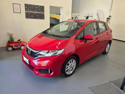 Usata Honda Jazz Comfort 102 CV (75 kW) 2019 Rosso Utilitaria