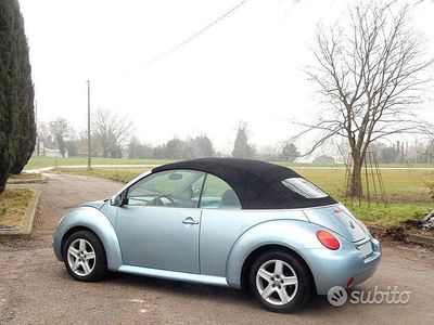 Begagnad VW New Beetle 102 HK (75 kW) 2003 Halvkombi