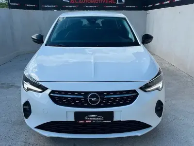 Usata Opel Corsa Elegance 102 CV (75 kW) 2023 Bianco Utilitaria