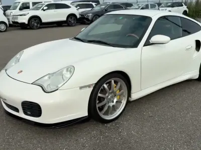 Usata Porsche 911 Turbo 420 CV (308 kW) 2004 Bianco Coupé