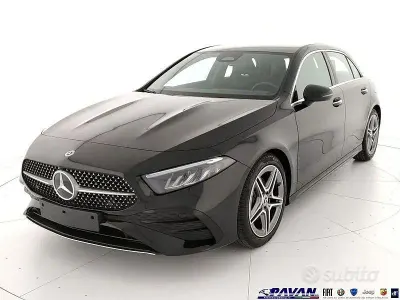 Usata Mercedes A180 AMG 136 CV (100 kW) 2025 Nero Berlina
