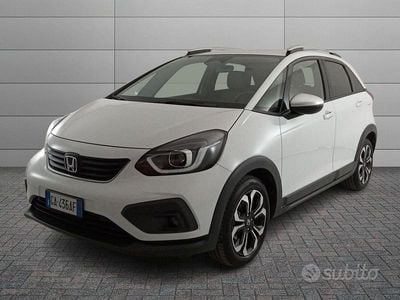 Usata Honda Jazz Executive 98 CV (72 kW) 2020 Bianco Utilitaria