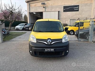 Usata Renault Kangoo LIMITED 110 CV (80 kW) 2019 Giallo Monovolume