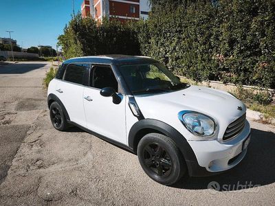Begagnad Mini Countryman 122 HK (89 kW) 2011 Vit SUV