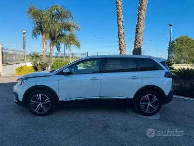 Usado Peugeot 5008