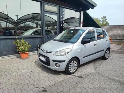 Usata Hyundai i10 Style 67 CV (49 kW) 2010 Grigio Utilitaria