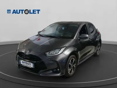 Usata Toyota Yaris Hybrid Trend 92 CV (67 kW) 2024 Dark grey met Berlina