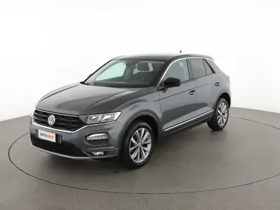 Usata VW T-Roc Style 116 CV (85 kW) 2018 Grigio SUV