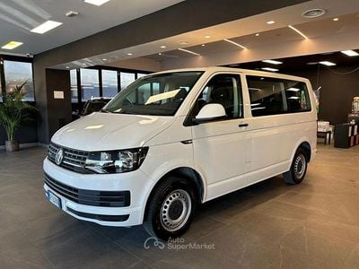 Usata VW Caravelle 150 CV (110 kW) 2018 Bianco Monovolume