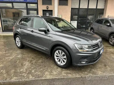 Usata VW Tiguan Business 150 CV (110 kW) 2020 Grigio SUV