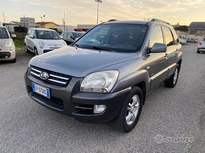 Usata Kia Sportage Active 112 CV (82 kW) 2005 Grigio SUV