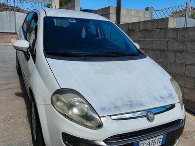 Usata Fiat Punto Evo 69 CV (50 kW) 2011 Bianco Utilitaria