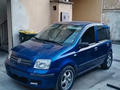 Usata Fiat Panda 60 CV (44 kW) 2009 Blu Utilitaria