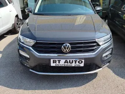 Usata VW T-Roc Business 110 CV (80 kW) 2021 Grigio SUV