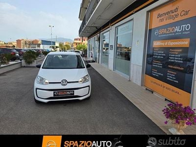 Usata VW up! Move 68 CV (50 kW) 2020 Bianco Utilitaria