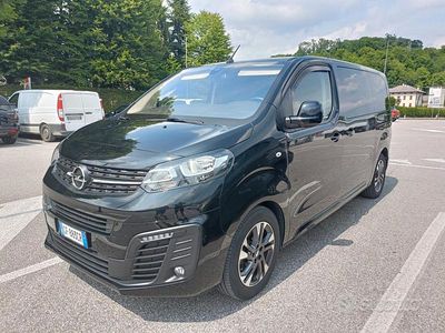 Usata Opel Zafira Life 2021 Nero Monovolume