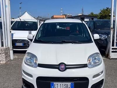 Usata Fiat Panda Lounge 69 CV (50 kW) 2013 Bianco Utilitaria
