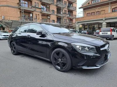 Usata Mercedes CLA200 Shooting Brake Business 136 CV (100 kW) 2017 Station wagon
