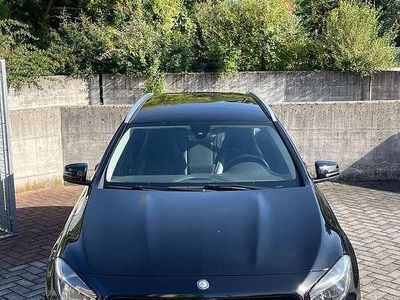 Usata Mercedes GLA200 136 CV (100 kW) 2016 Nero SUV