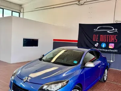 Usata Renault Mégane Coupé 130 CV (95 kW) 2013 Blu Coupé