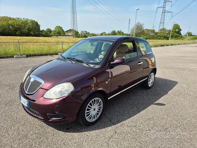 usata Lancia Ypsilon 1.2 Benzina NEOPATENTATO