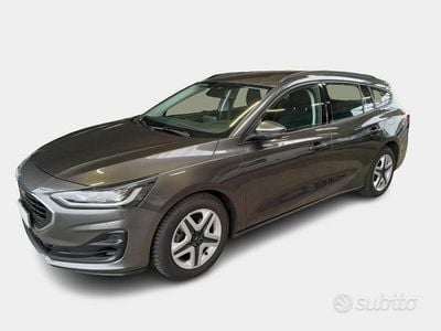 Usata Ford Focus S 120 CV (88 kW) 2022 Grigio Station wagon