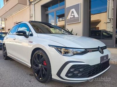 Usata VW Golf VIII GTI 245 CV (180 kW) 2024 Bianco Berlina