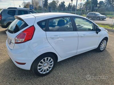 usata Ford Fiesta Plus 1.5 TDCi 75CV 5 porte