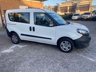 Usata Fiat Doblò 95 CV (69 kW) 2019 Bianco Monovolume