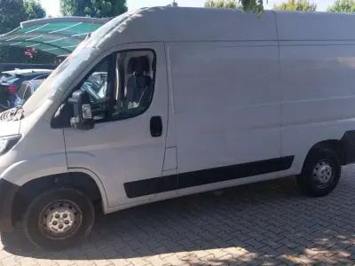 Usata Peugeot Boxer S 140 CV (102 kW) 2024 Antracite Furgone